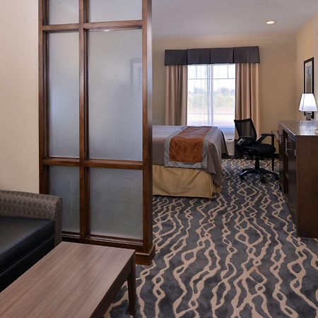 Best Western Plus Fort Stockton Hotel Exterior photo