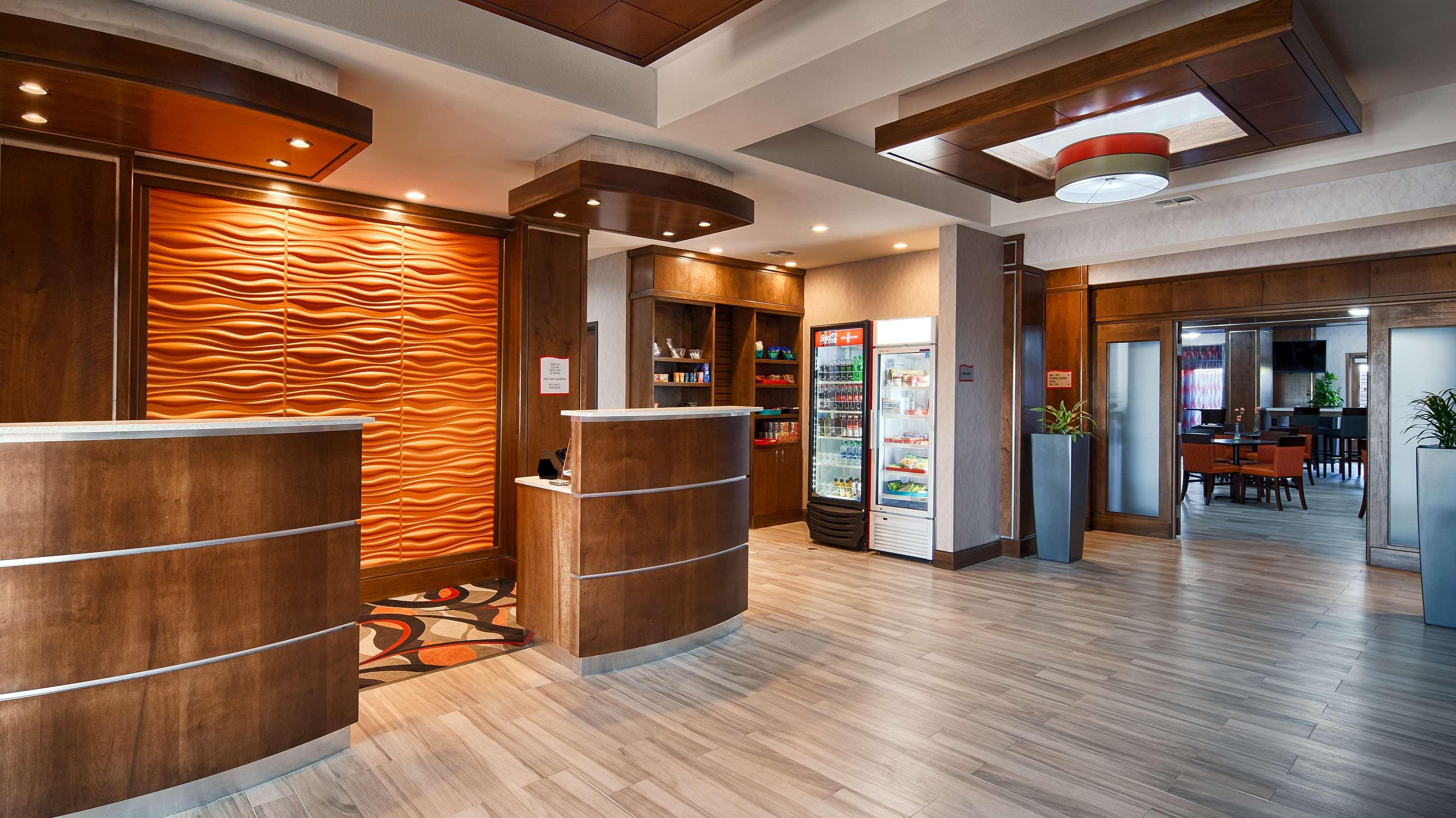 Best Western Plus Fort Stockton Hotel Exterior photo