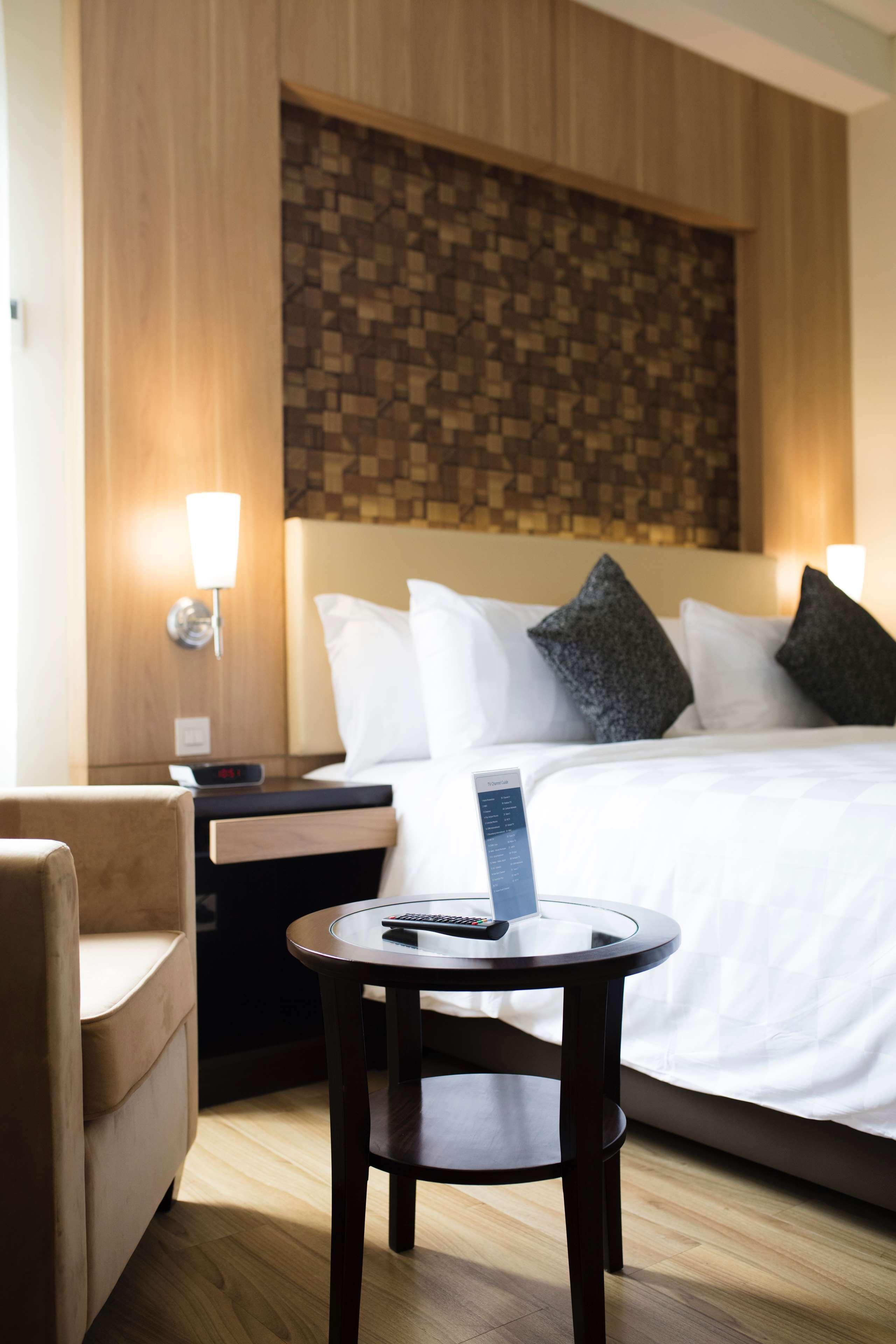 Best Western Plus Fort Stockton Hotel Exterior photo