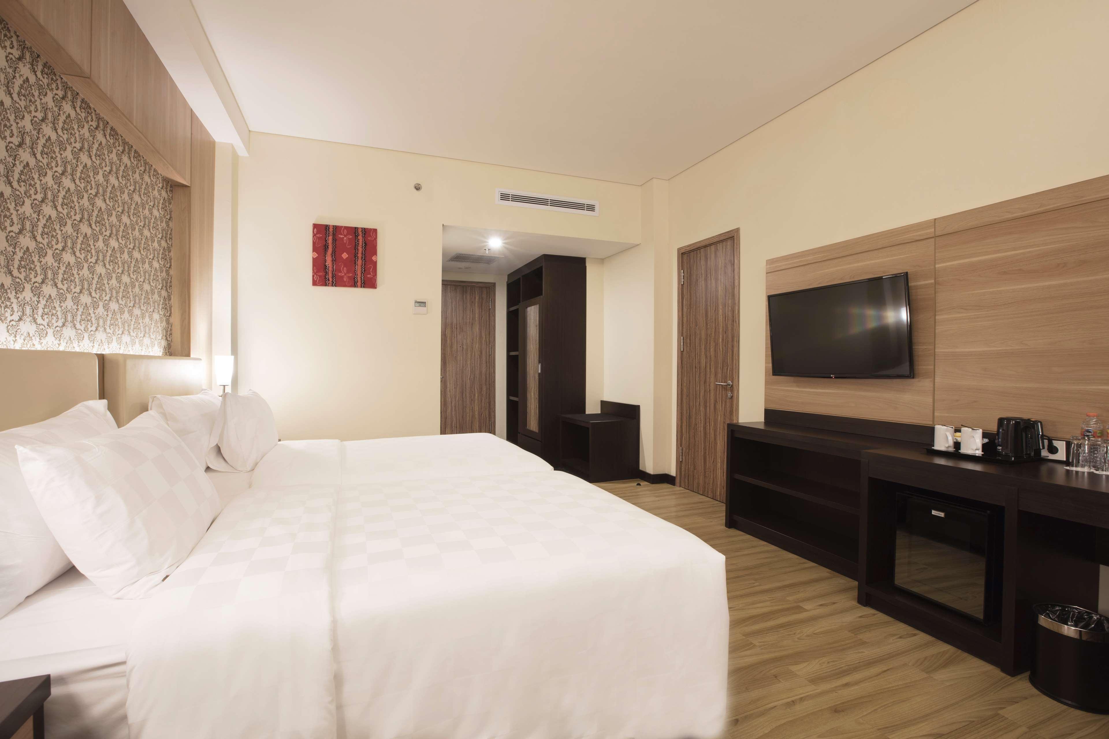 Best Western Plus Fort Stockton Hotel Exterior photo