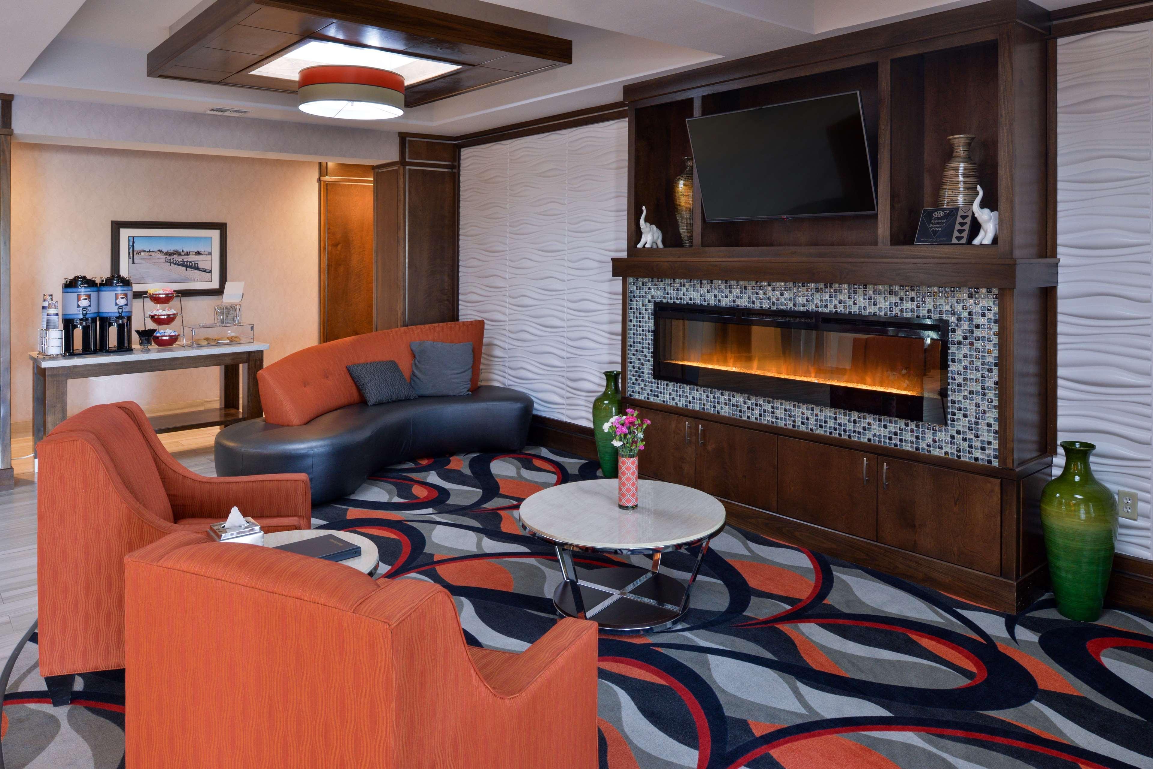 Best Western Plus Fort Stockton Hotel Exterior photo
